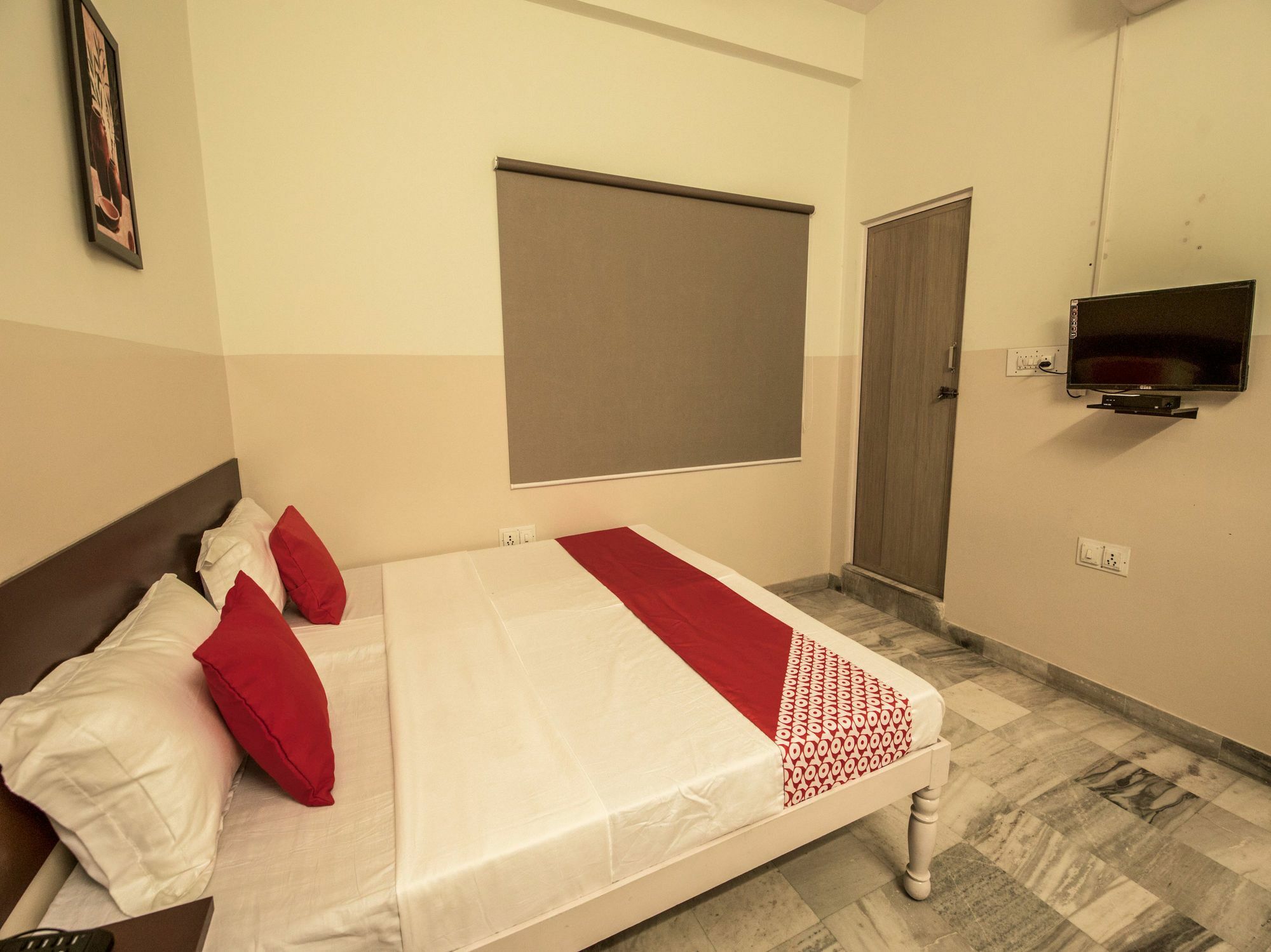 Oyo 13790 Hotel Satya Regency Джайпур Екстериор снимка