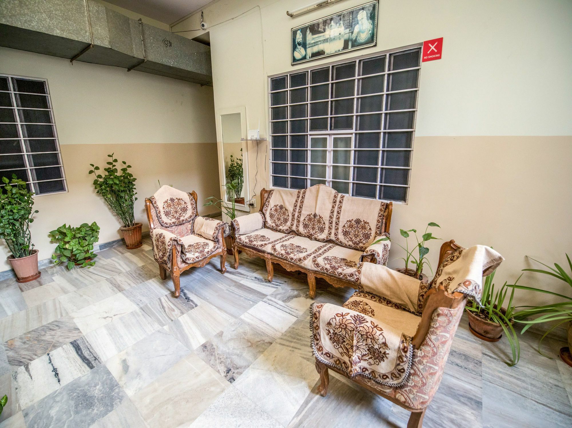 Oyo 13790 Hotel Satya Regency Джайпур Екстериор снимка