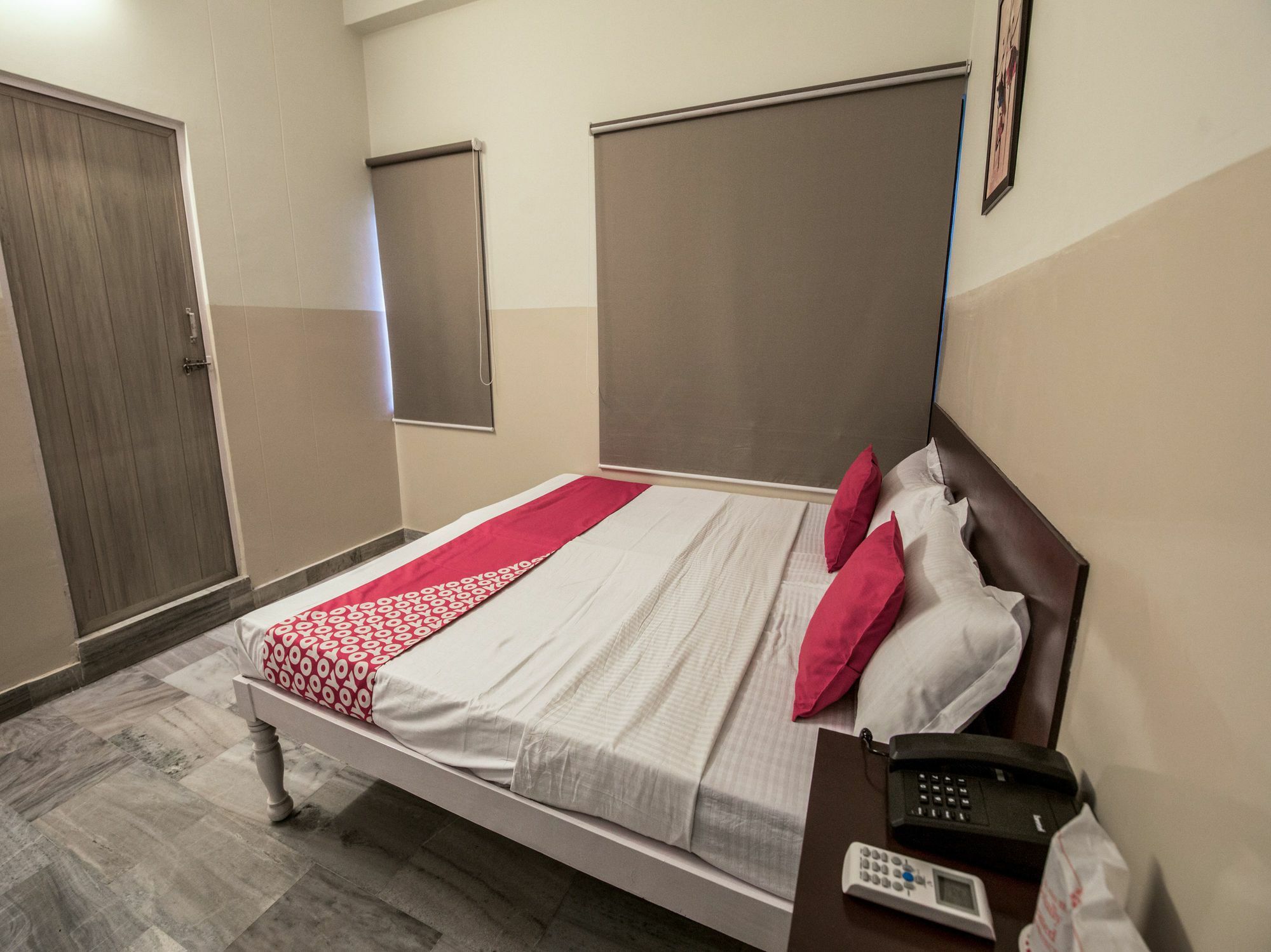 Oyo 13790 Hotel Satya Regency Джайпур Екстериор снимка